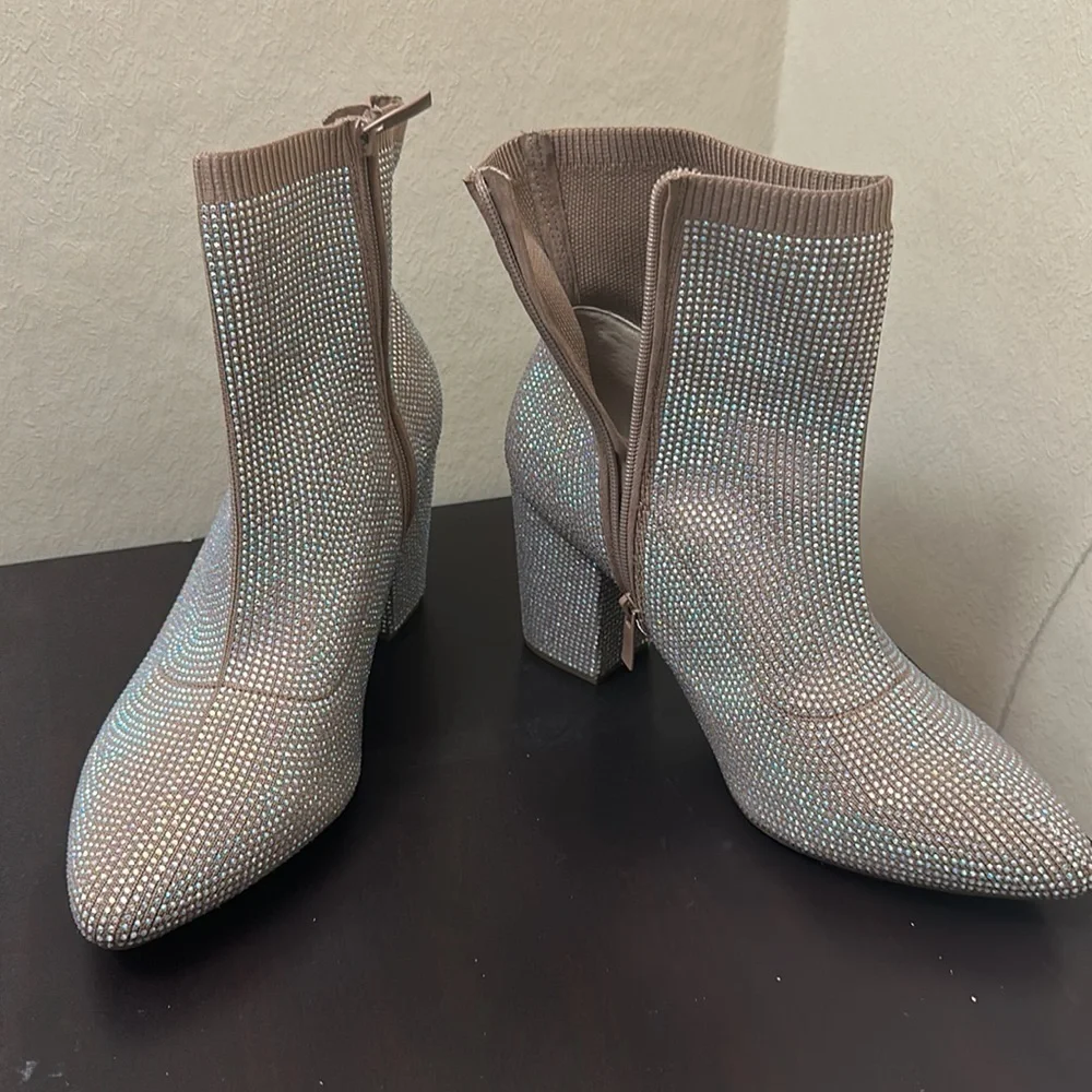 Torrid 11 STRETCH KNIT EMBELLISHED BOOTIE (WW)
